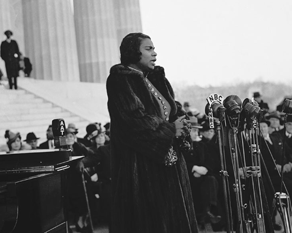 Addison Scurlock, photographer. Marian Anderson at the Lincoln Memorial, 1939, Courtesy of Smithsonian Institution, National Museum of American History, Archives Center